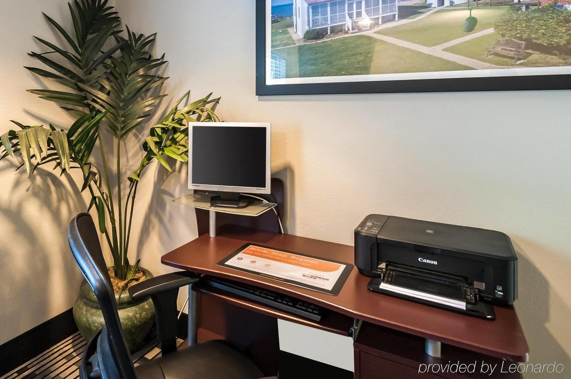 Quality Inn Solomons - Beacon Marina Екстериор снимка